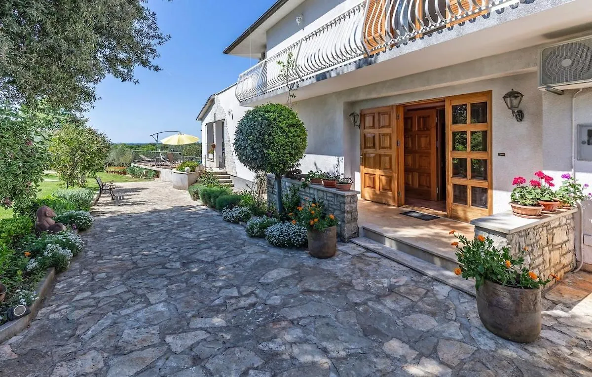 Villa Novela By Istrialux Pula